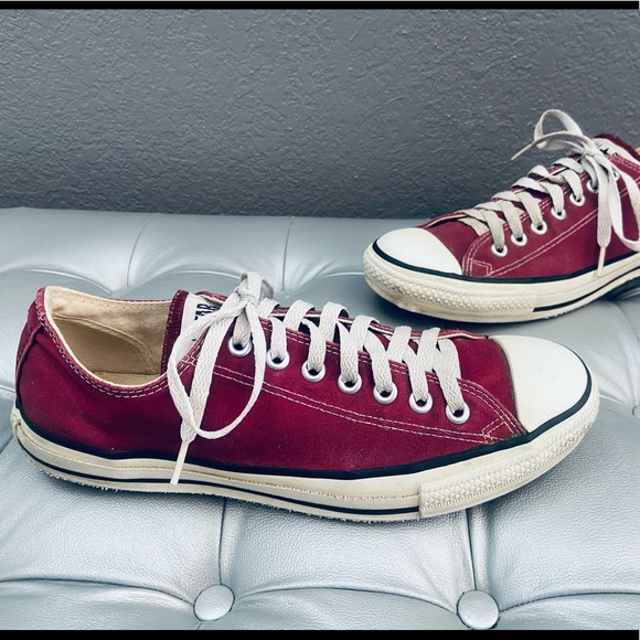 Converse All Star MADE IN USA Vintage Maroon Low-top Canvas Sneakers - Picture 2 of 16